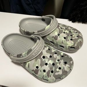 Moss Camo classic crocs